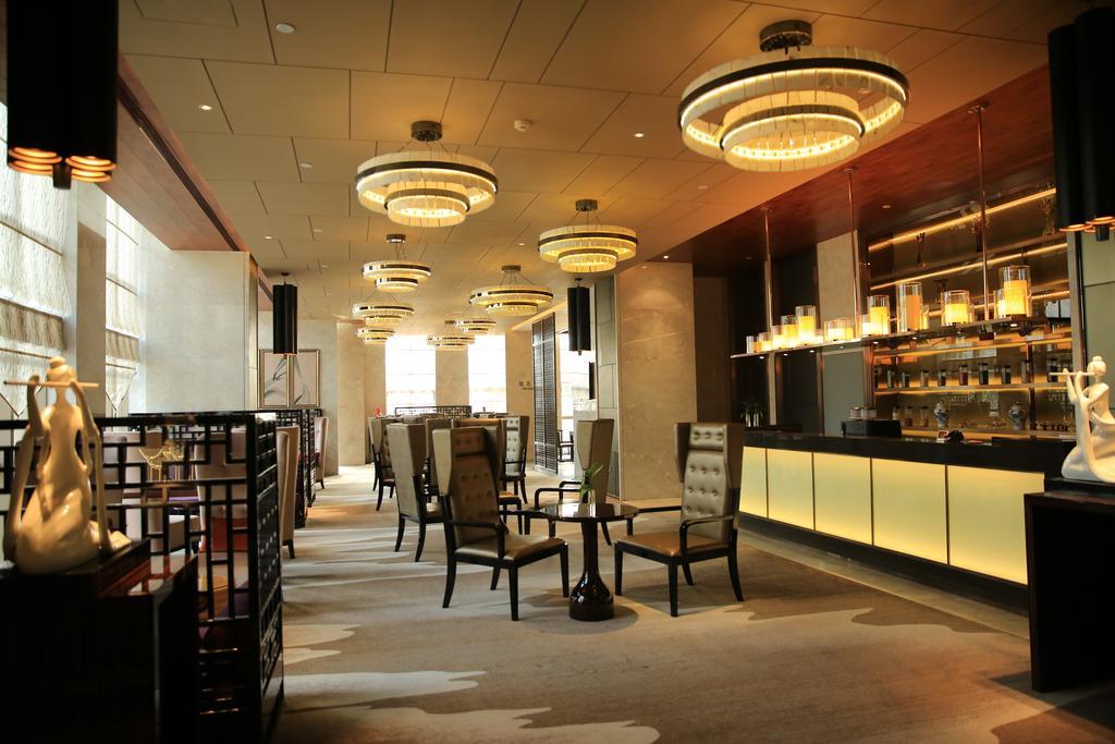Ramada Yiyang Taojiang Hotel Exterior photo